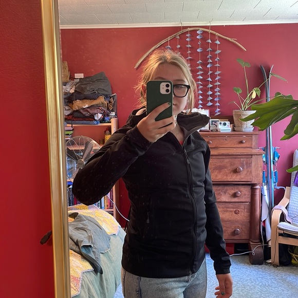 BlackDimond soft shell fell zip jacket, good wind protection,light fleece inside - Picture 6 of 8